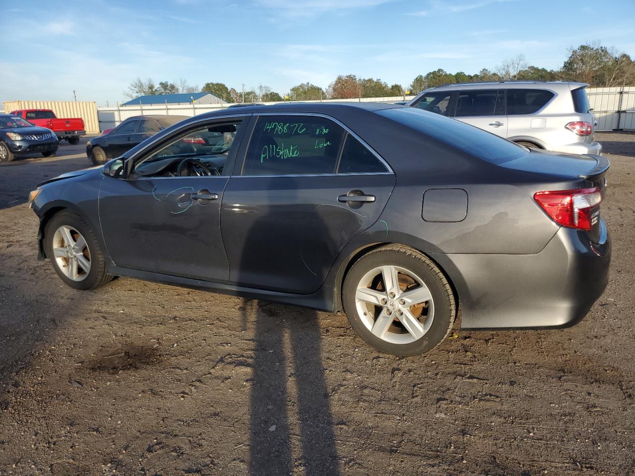 Image 2 of 2012 TOYOTA CAMRY BASE 2012 with VIN 4T1BF1FK2CU173212