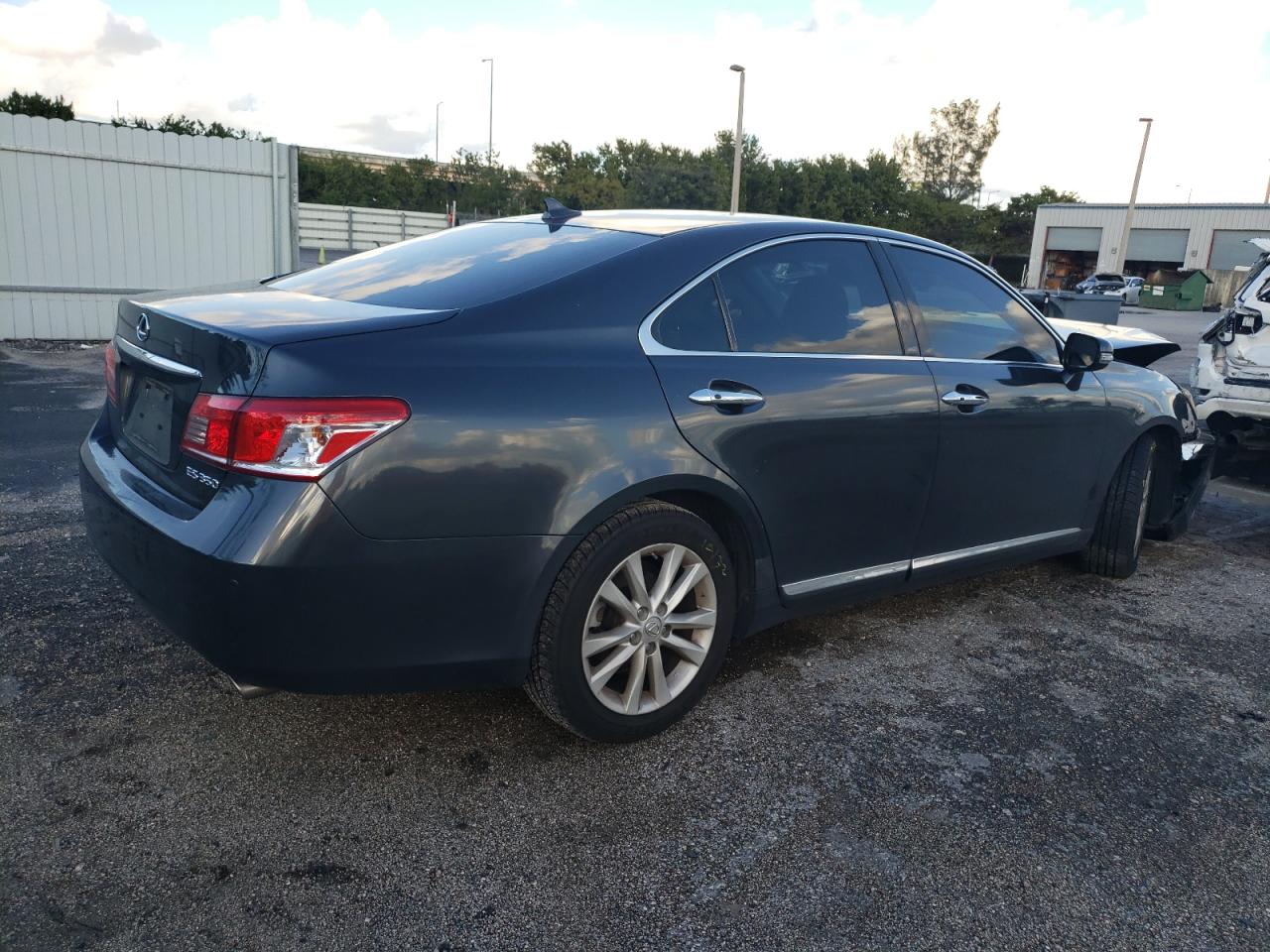 Изображение 3 2011 LEXUS ES 350 2011 с VIN JTHBK1EG2B2465027