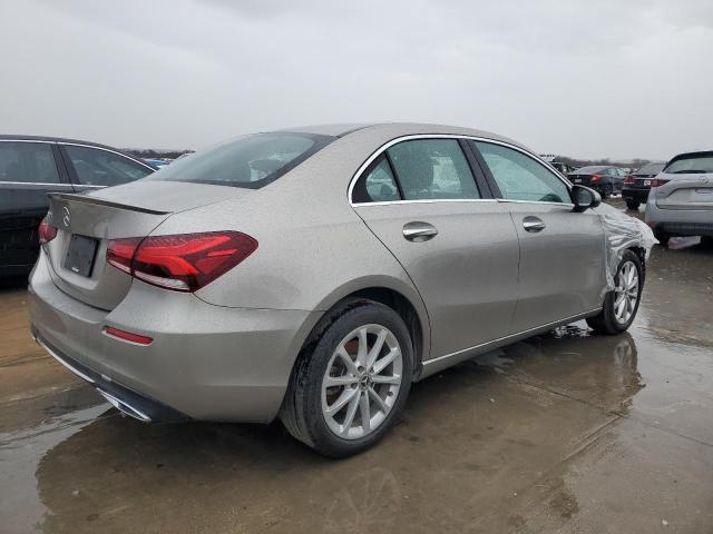 Image 3 of 2020 MERCEDES-BENZ A 220 2020 with VIN W1K3G4EB6LW044294