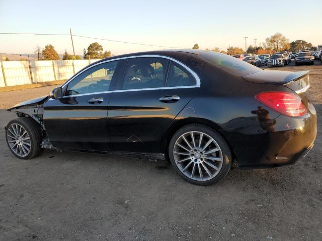 Obraz 2 z 2016 MERCEDES-BENZ C 300 2016 z VIN 55SWF4JBXGU096780