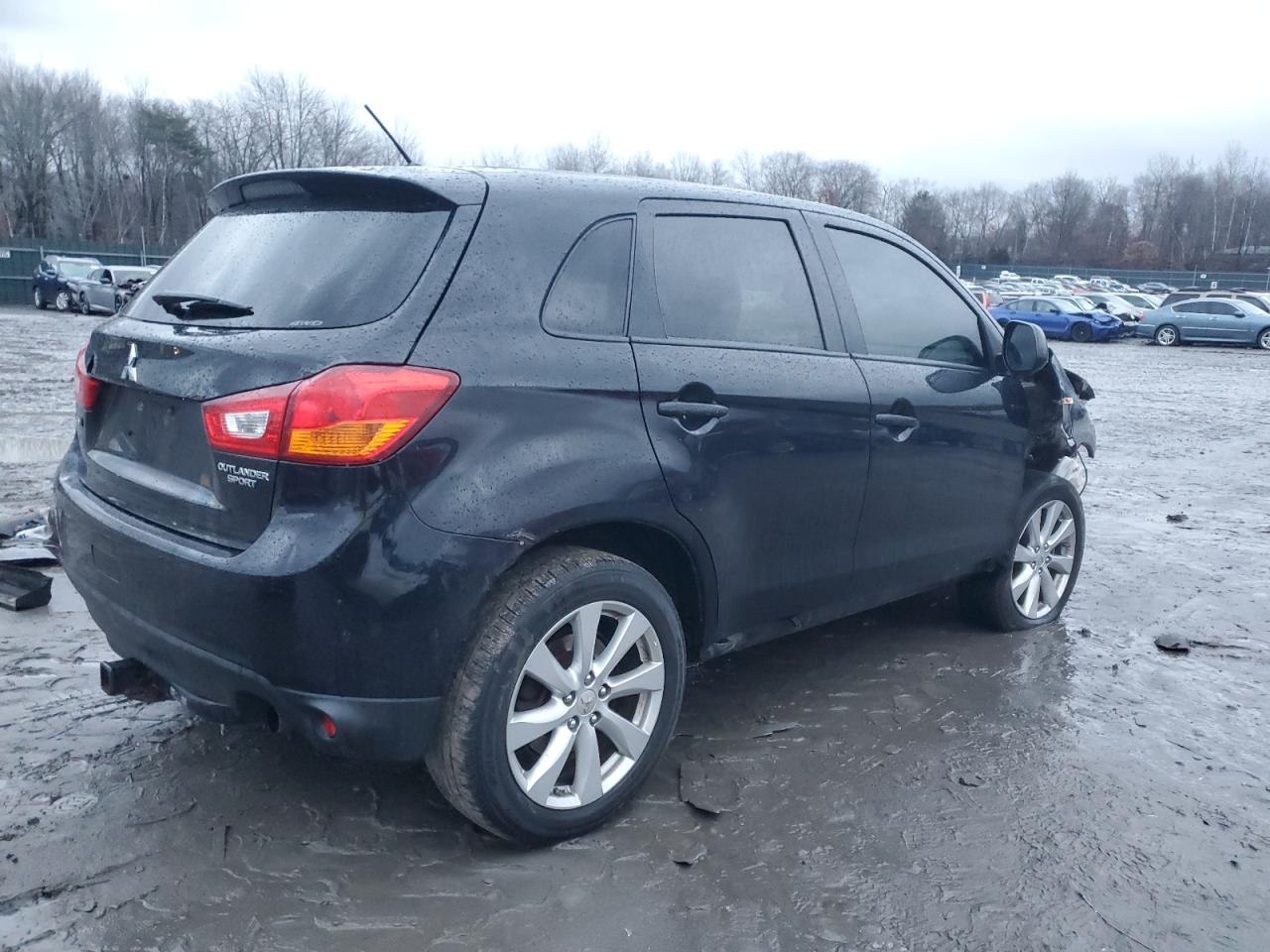 Image 3 of 2015 MITSUBISHI OUTLANDER SPORT ES 2015 with VIN 4A4AR3AU9FE009491