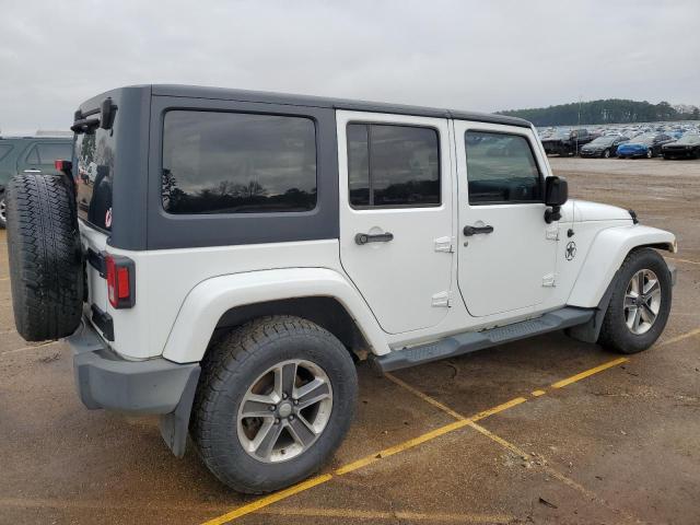 Изображение 3 2015 JEEP WRANGLER UNLIMITED SAHARA 2015 с VIN 1C4BJWEG8FL688352