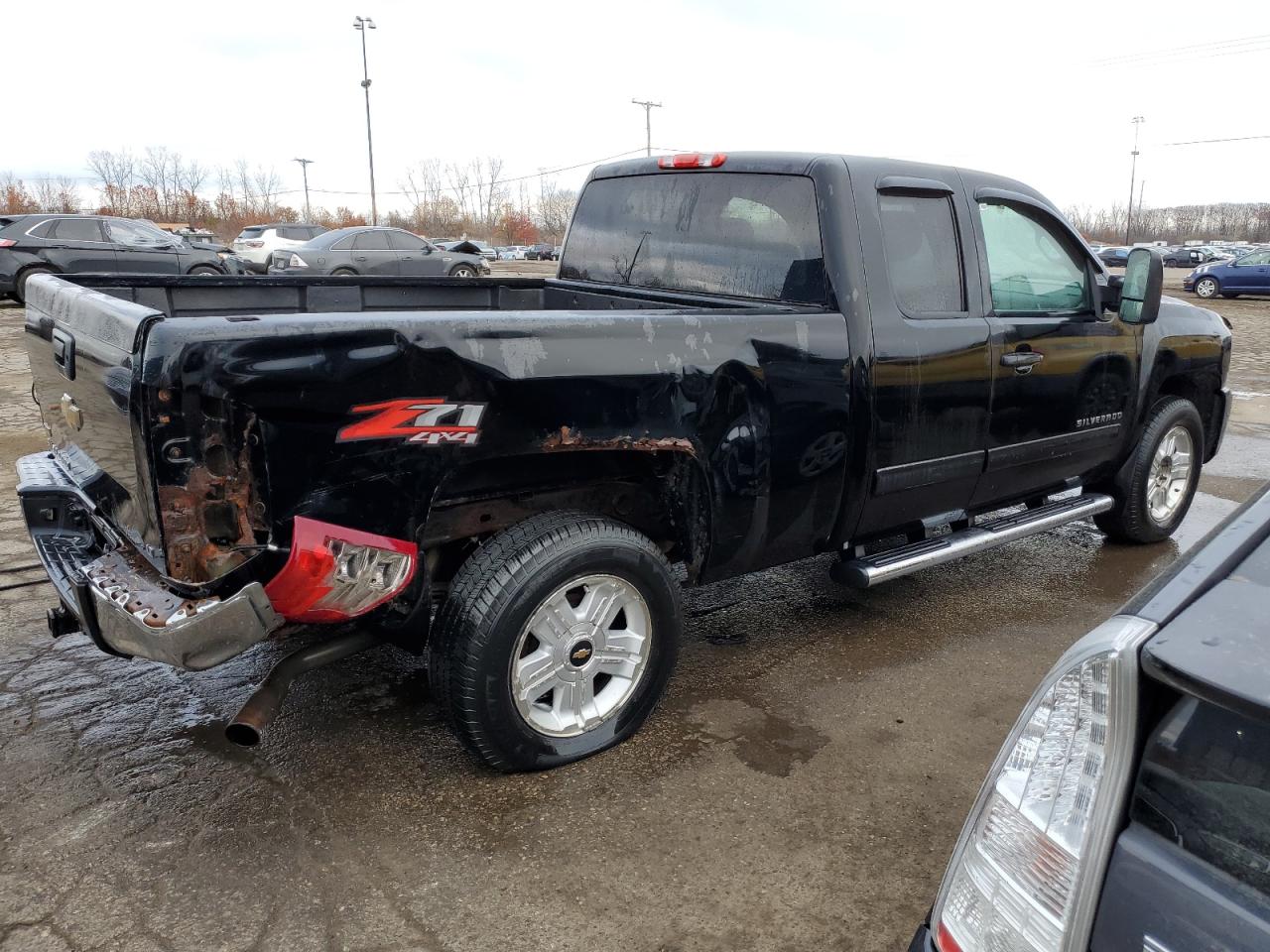 Изображение 3 2011 CHEVROLET SILVERADO K1500 LT 2011 с VIN 1GCRKSE35BZ214321