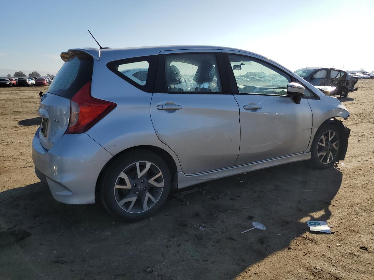 Obraz 3 z 2016 NISSAN VERSA NOTE S 2016 z VIN 3N1CE2CP3GL410018