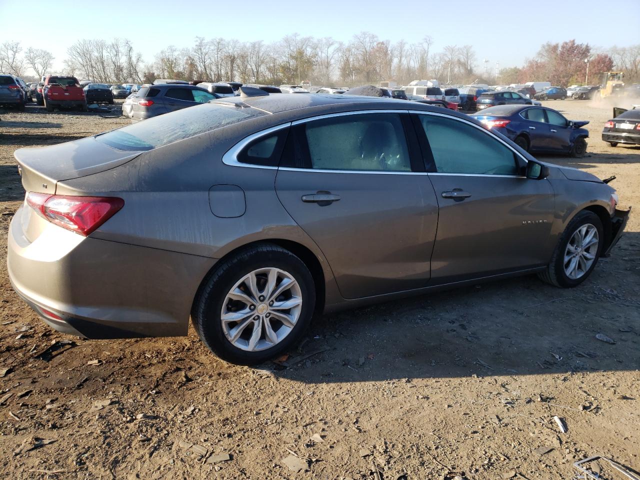 Изображение 3 2020 CHEVROLET MALIBU LT 2020 с VIN 1G1ZD5ST9LF095829