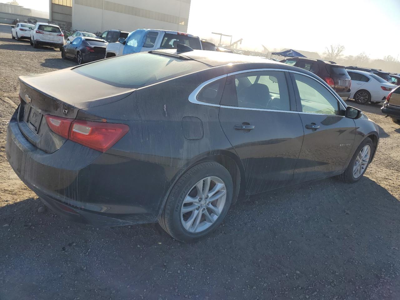 Изображение 3 2018 CHEVROLET MALIBU LT 2018 с VIN 1G1ZD5ST4JF274227