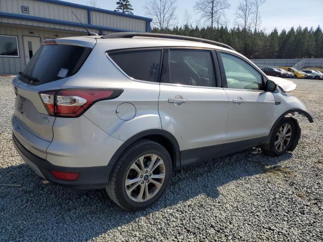 Image 3 of 2017 FORD ESCAPE SE 2017 with VIN 1FMCU0GD4HUB35606