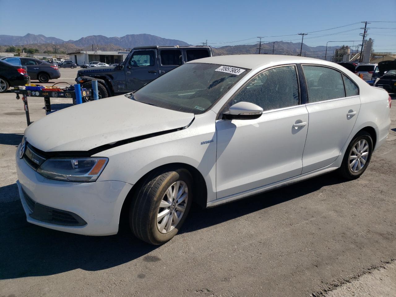 Image 1 of 2013 VOLKSWAGEN JETTA HYBRID 2013 with VIN 3VW637AJ4DM289689