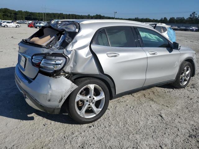 Obraz 3 z 2018 MERCEDES-BENZ GLA 250 4MATIC 2018 z VIN WDCTG4GB6JJ491848