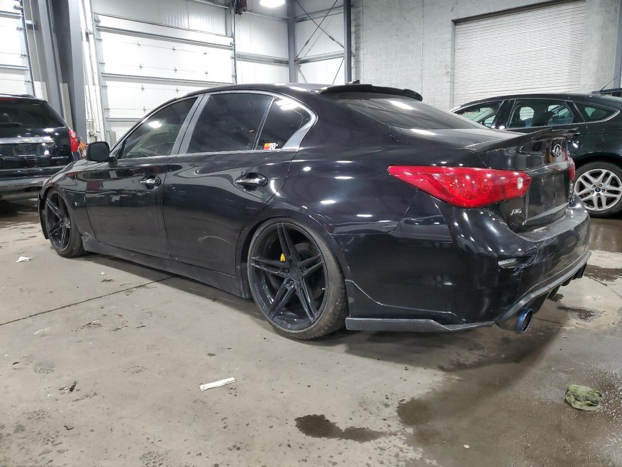 Image 2 of Infiniti Q50 Base 2014 with VIN JN1BV7ARXEM692805