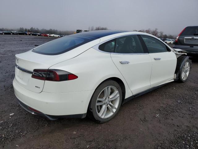 Изображение 3 2015 TESLA MODEL S 85D 2015 с VIN 5YJSA1H25FF093979