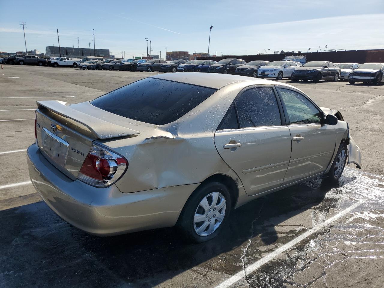 Изображение 3 2005 TOYOTA CAMRY LE 2005 с VIN 4T1BE32K25U567459