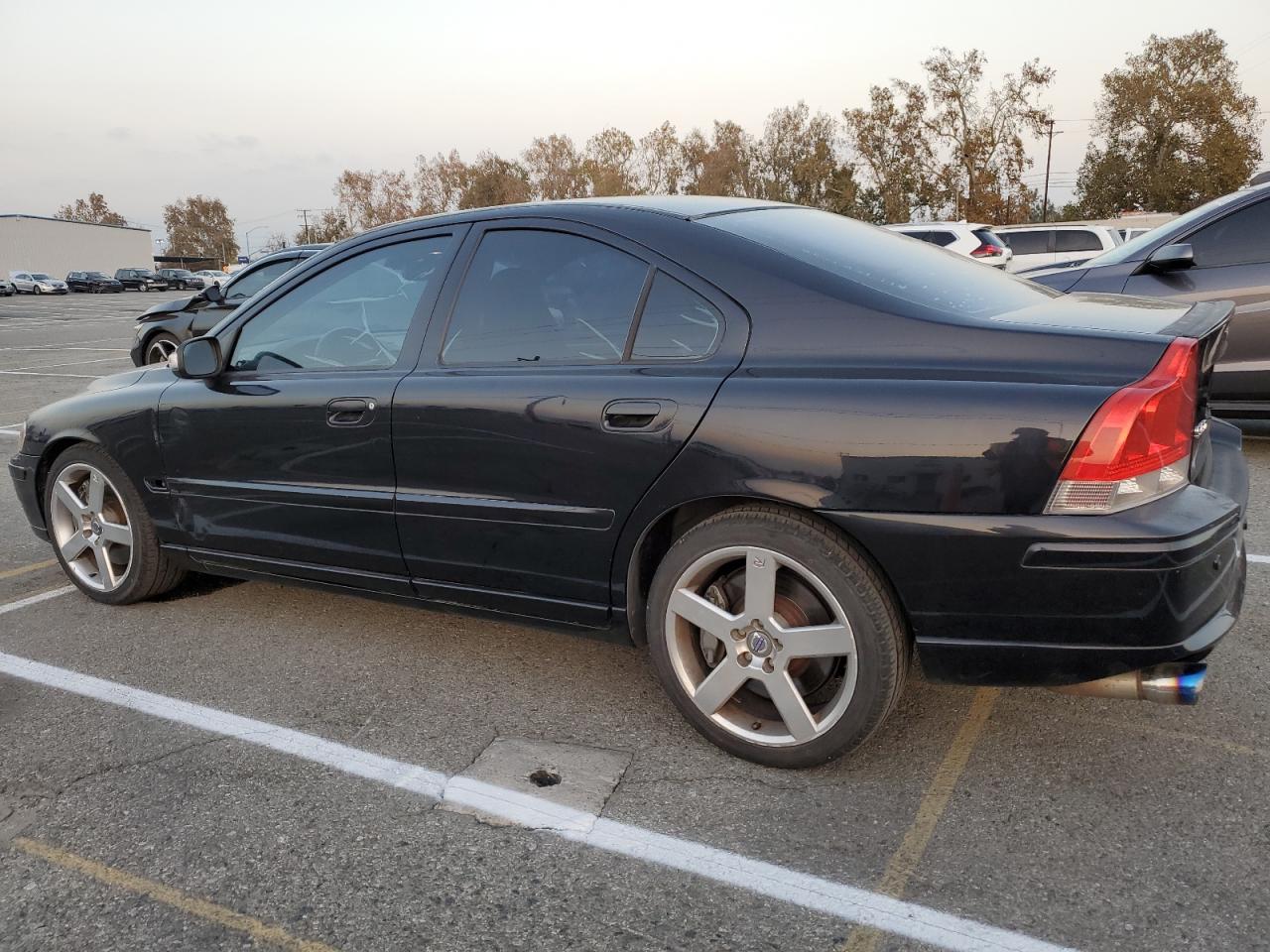 Image 2 of 2007 VOLVO S60 R 2007 with VIN YV1RH527472640275