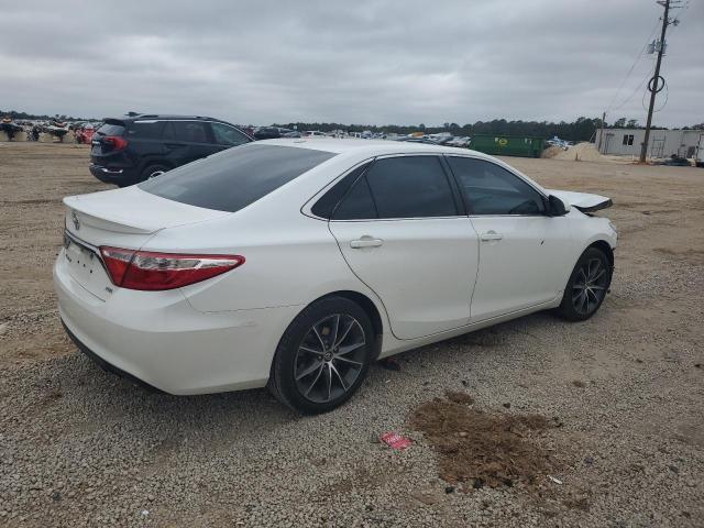 Image 3 of 2017 TOYOTA CAMRY LE 2017 with VIN 4T1BF1FKXHU328810