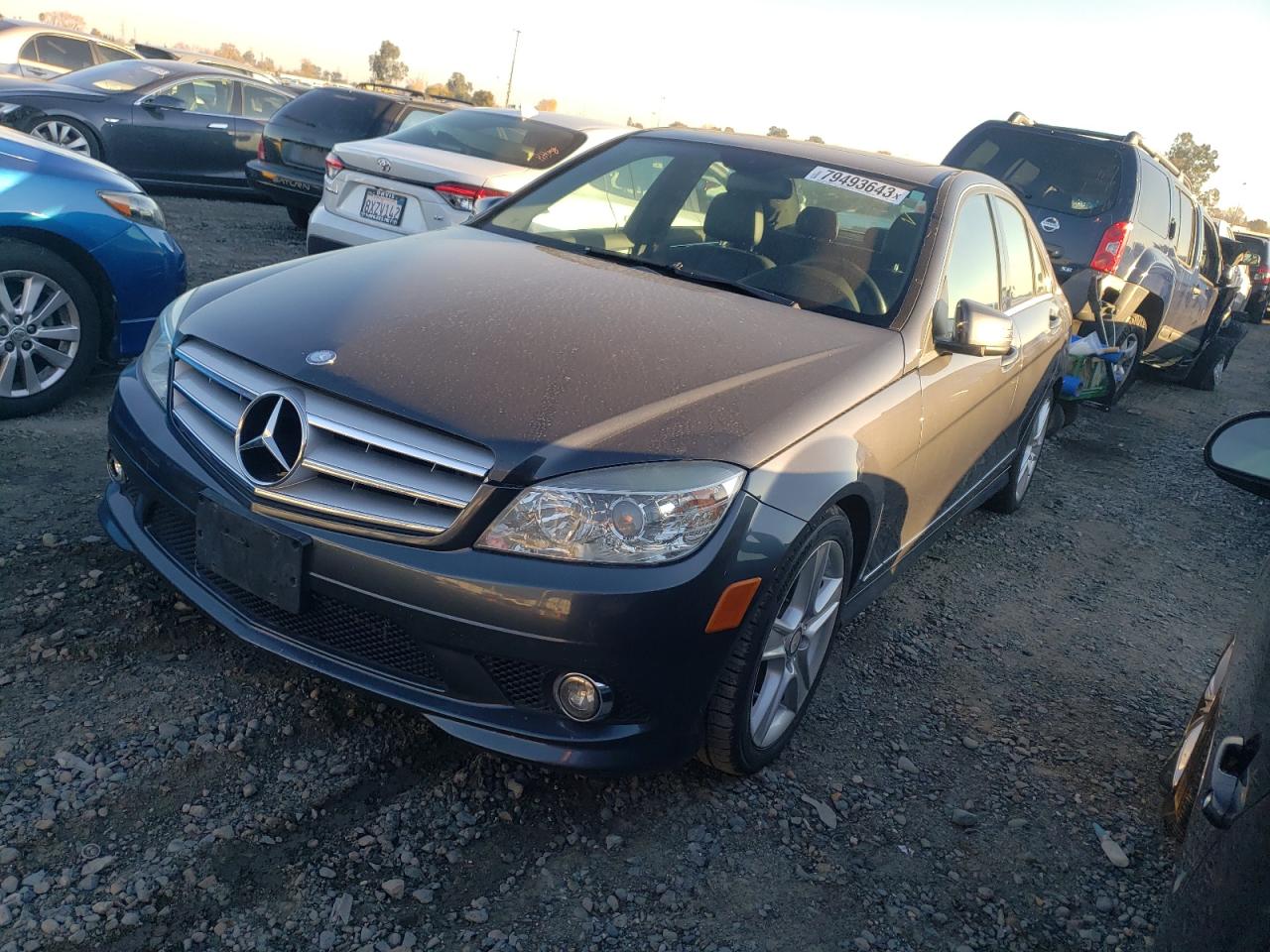 Изображение 1 2010 MERCEDES-BENZ C 300 2010 с VIN WDDGF5EB7AR107862