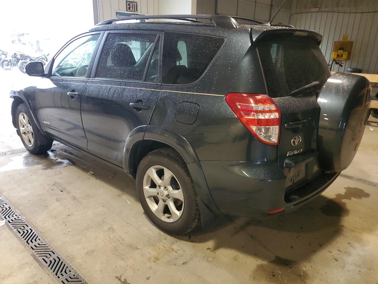 Image 2 of 2011 TOYOTA RAV4 LIMITED 2011 with VIN 2T3DK4DV6BW050053