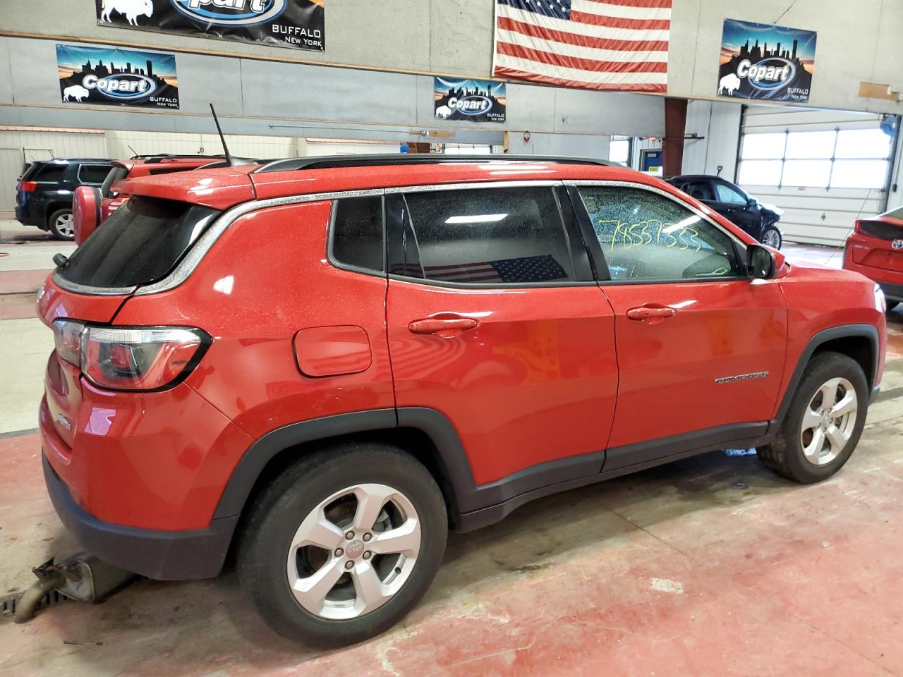 Image 3 of 2019 JEEP COMPASS LATITUDE 2019 with VIN 3C4NJDBB6KT729246