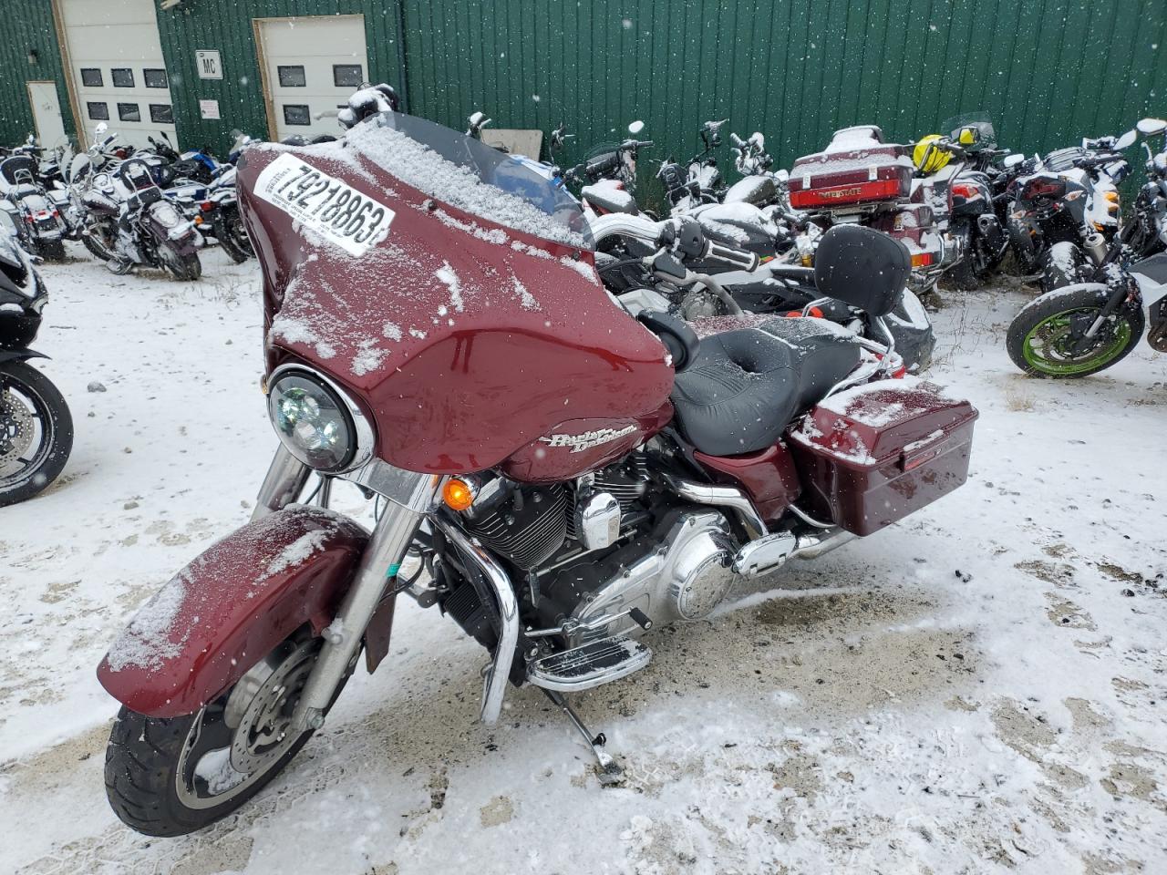 Image 2 of 2008 HARLEY-DAVIDSON FLHX  2008 with VIN 1HD1KB4108Y684735