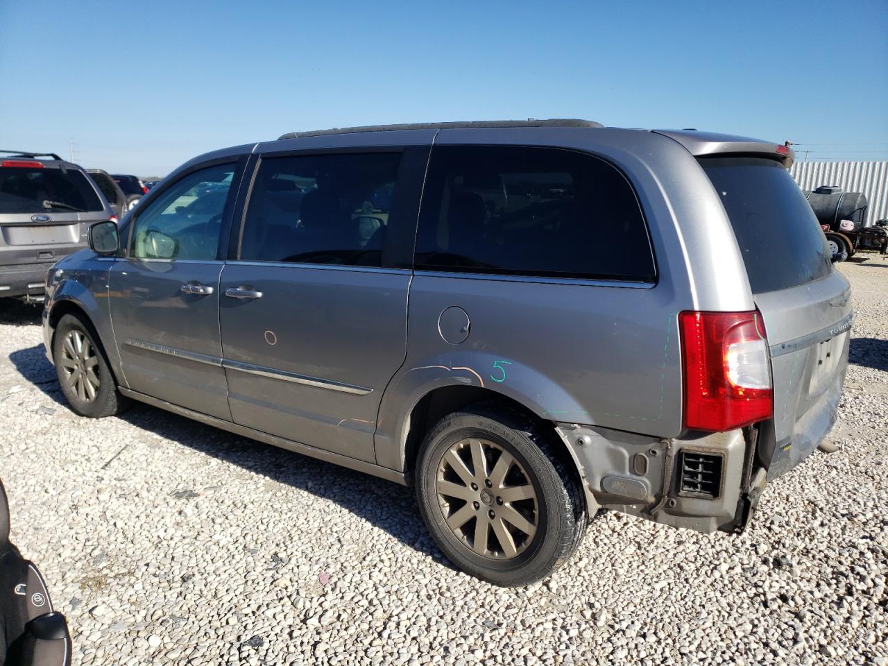 Изображение 2 2016 CHRYSLER TOWN & COUNTRY TOURING 2016 с VIN 2C4RC1BGXGR103828