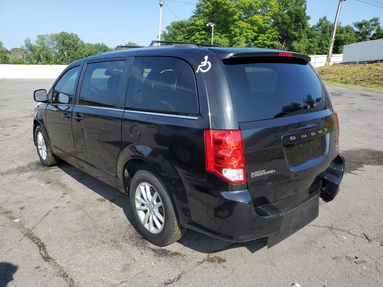 Image 2 of Dodge Grand Caravan Sxt 2019 with VIN 2C4RDGCG1KR755180
