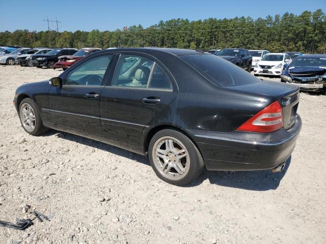 Obraz 2 z 2003 MERCEDES-BENZ C 240 2003 z VIN WDBRF61JX3F384787