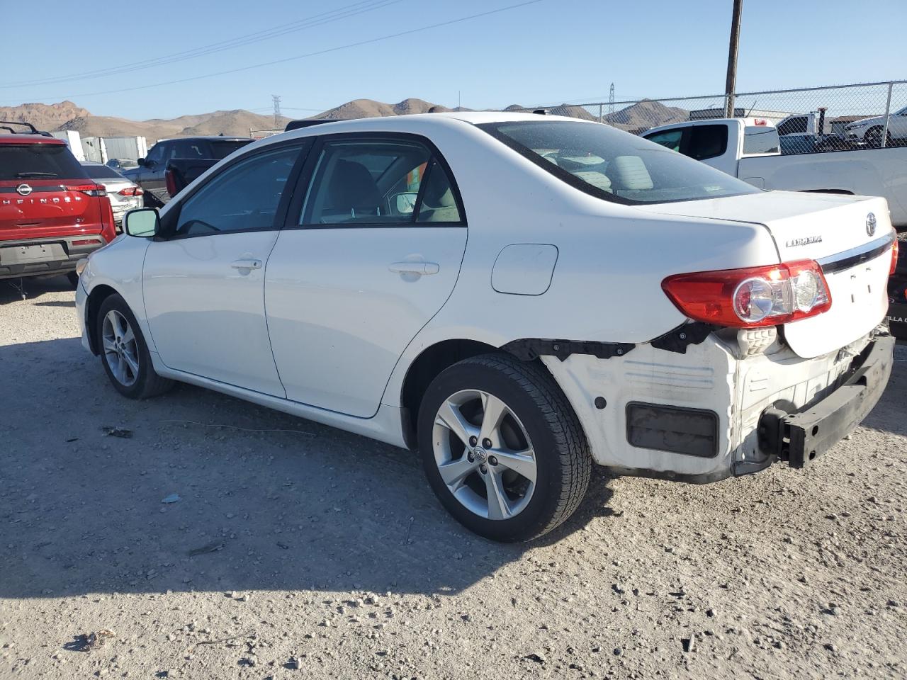 Изображение 2 2012 TOYOTA COROLLA BASE 2012 с VIN 2T1BU4EE7CC855751