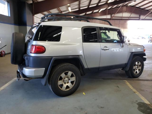 Obraz 3 z 2007 TOYOTA FJ CRUISER  2007 z VIN JTEBU11F870071507