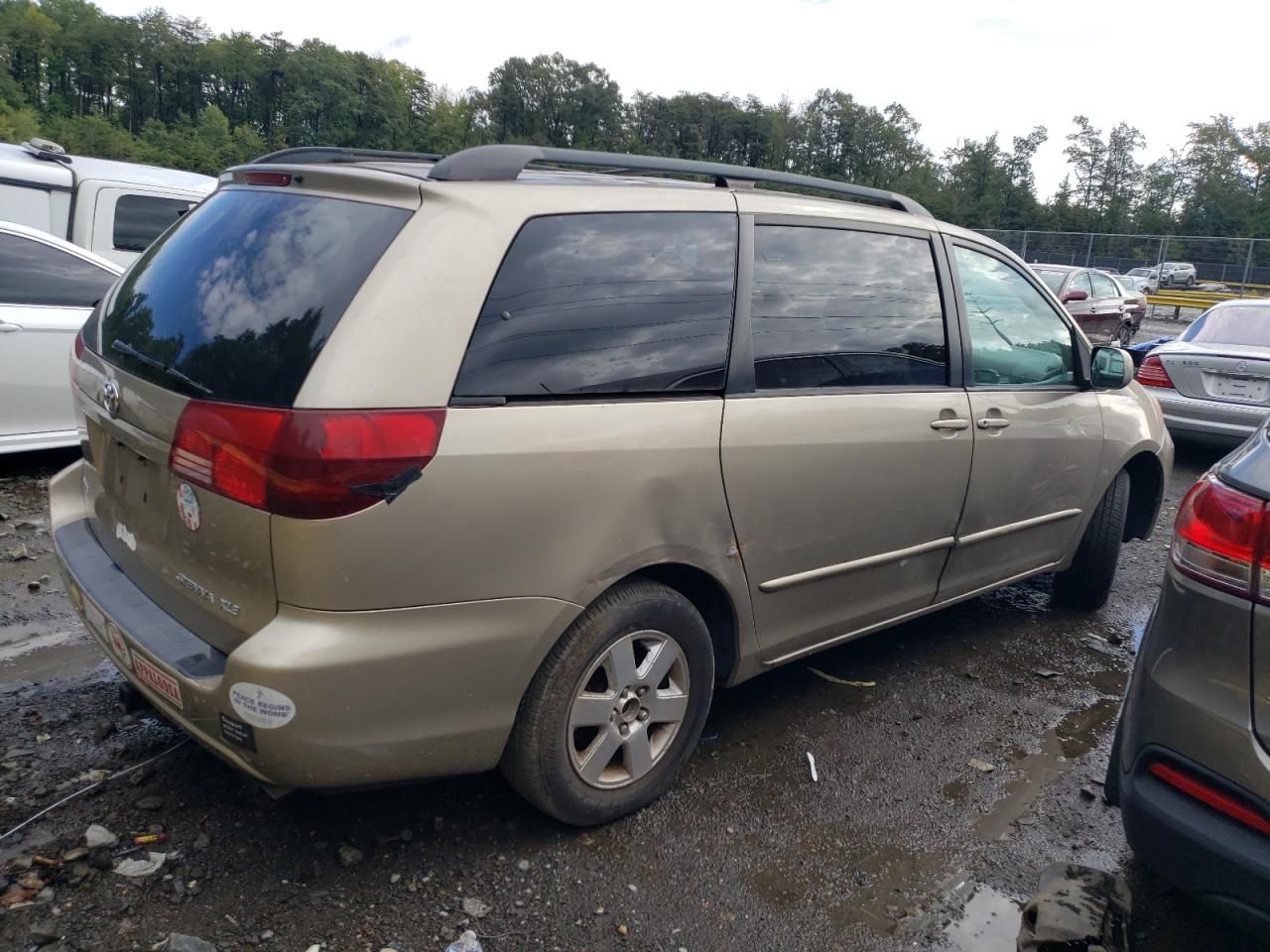 Obraz 3 z 2004 TOYOTA SIENNA XLE 2004 z VIN 5TDZA22C04S161071
