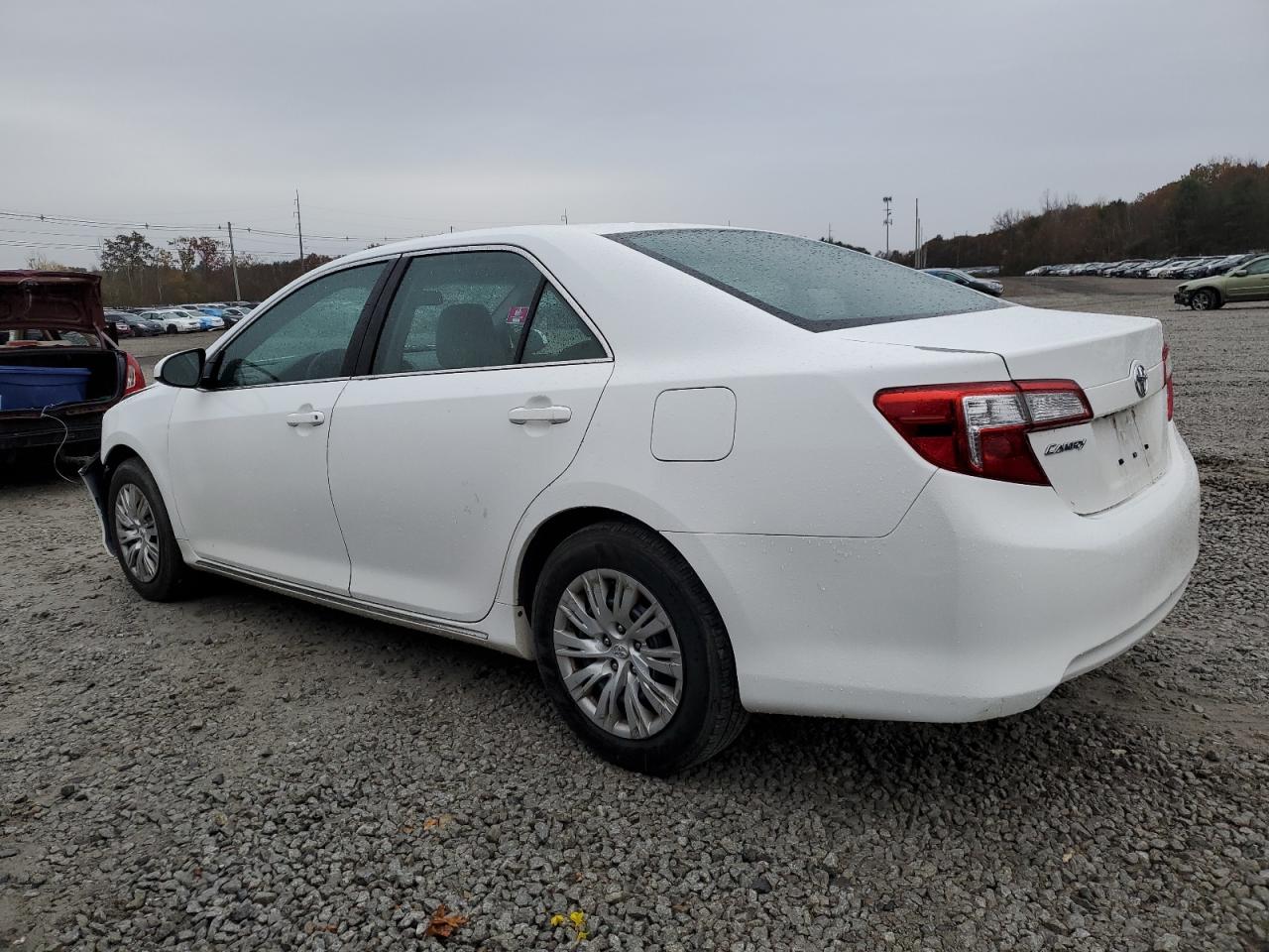 Obraz 2 z 2014 TOYOTA CAMRY L 2014 z VIN 4T4BF1FK7ER377674