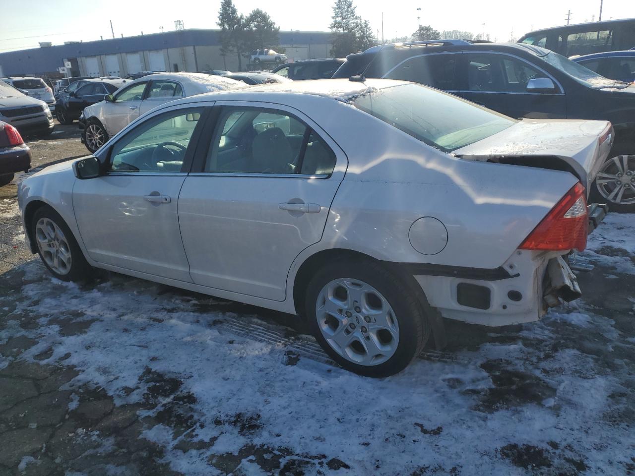 Obraz 2 z 2011 FORD FUSION SE 2011 z VIN 3FAHP0HA7BR165404