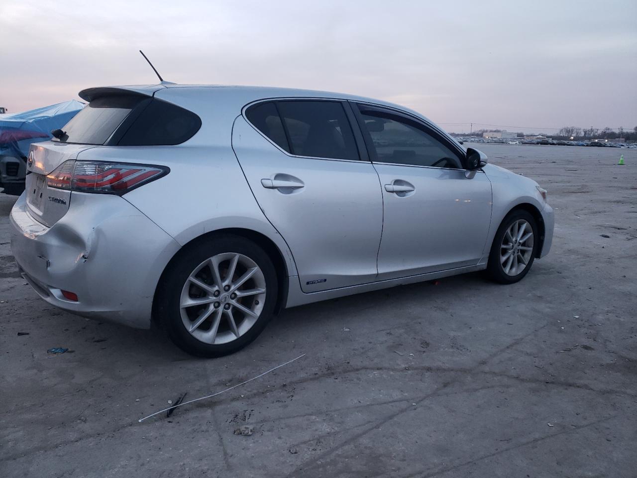 Image 3 of 2013 LEXUS CT 200 2013 with VIN JTHKD5BH4D2161490