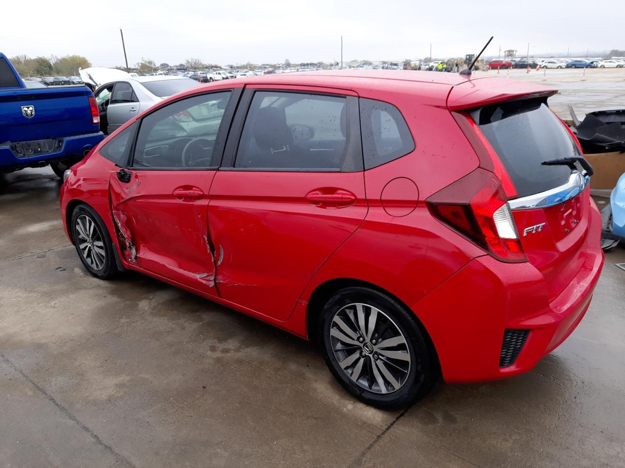 Image 2 of 2015 HONDA FIT EX 2015 with VIN 3HGGK5H88FM756442