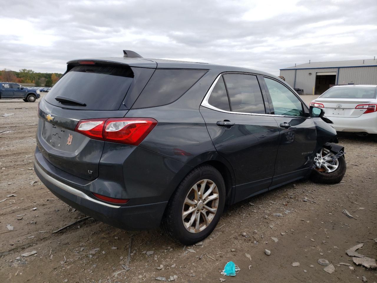 Obraz 3 z 2019 CHEVROLET EQUINOX LT 2019 z VIN 2GNAXKEVXK6185272