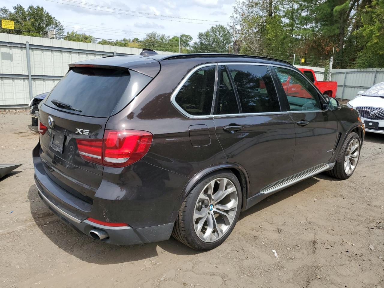Image 3 of 2015 BMW X5 SDRIVE35I 2015 with VIN 5UXKR2C53F0H40606