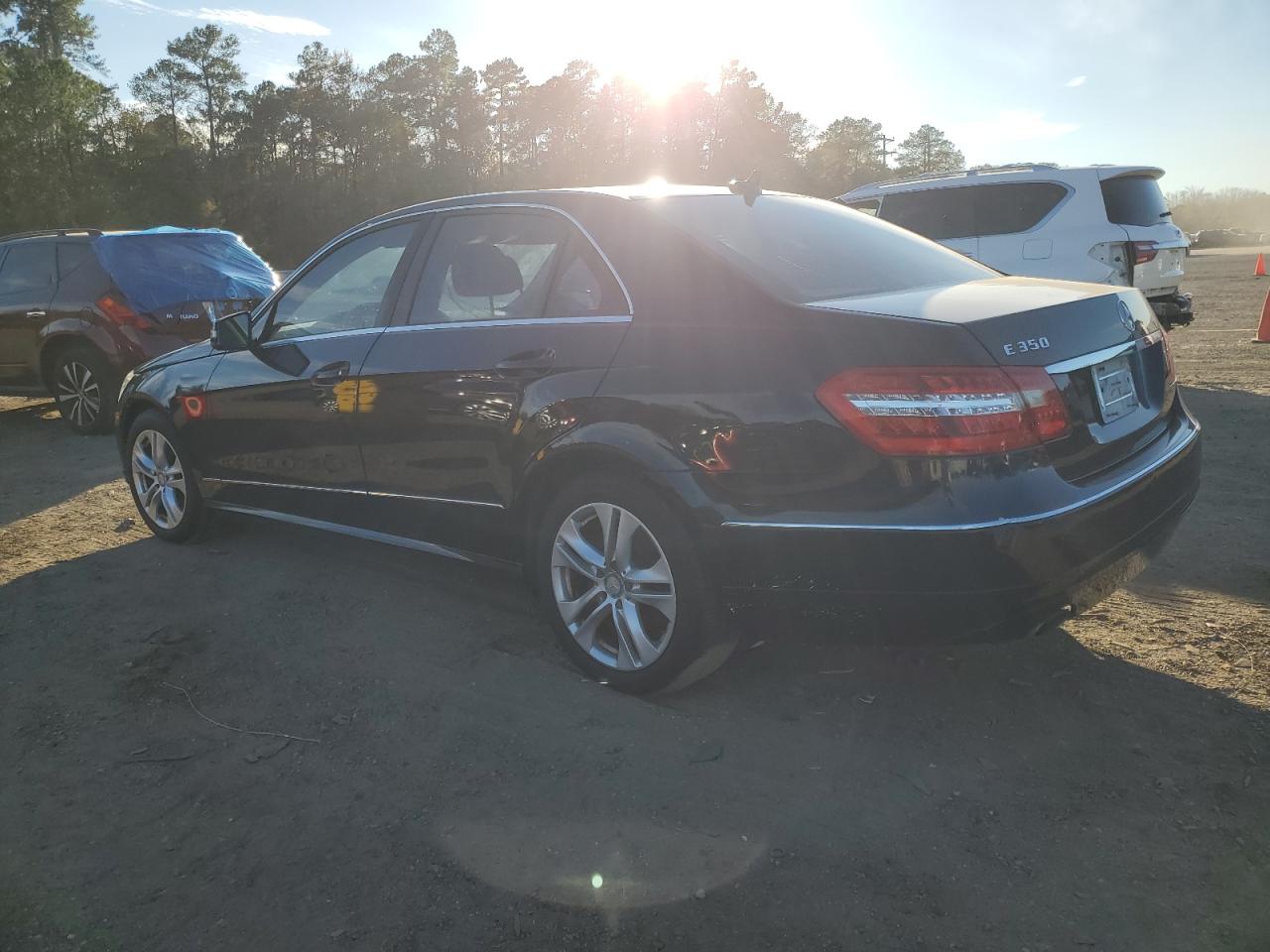 Image 2 of 2011 MERCEDES-BENZ E 350 2011 with VIN WDDHF5GB8BA411042
