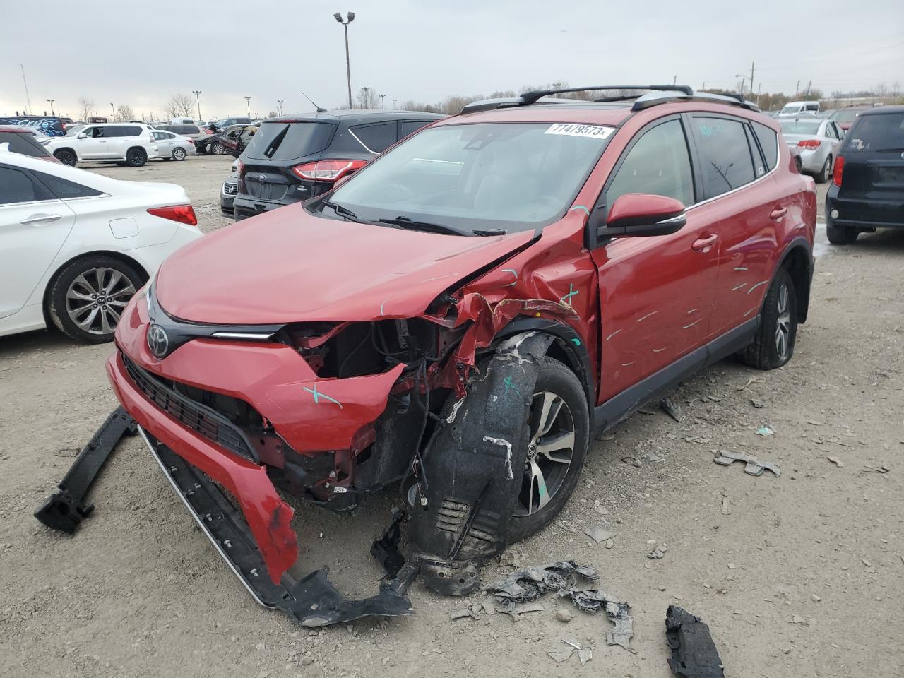 Obraz 1 z 2017 TOYOTA RAV4 XLE 2017 z VIN JTMRFREV0HJ113449