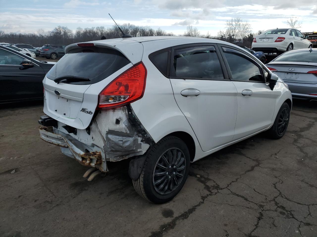 Obraz 3 z 2012 FORD FIESTA SE 2012 z VIN 3FADP4EJ5CM123323
