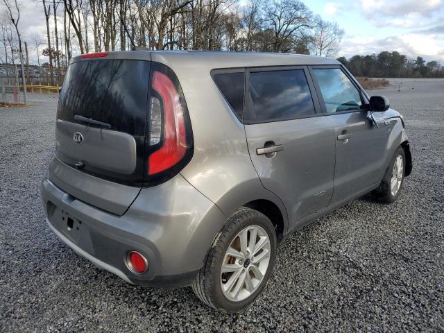 Image 3 of 2019 KIA SOUL + 2019 with VIN KNDJP3A59K7663704