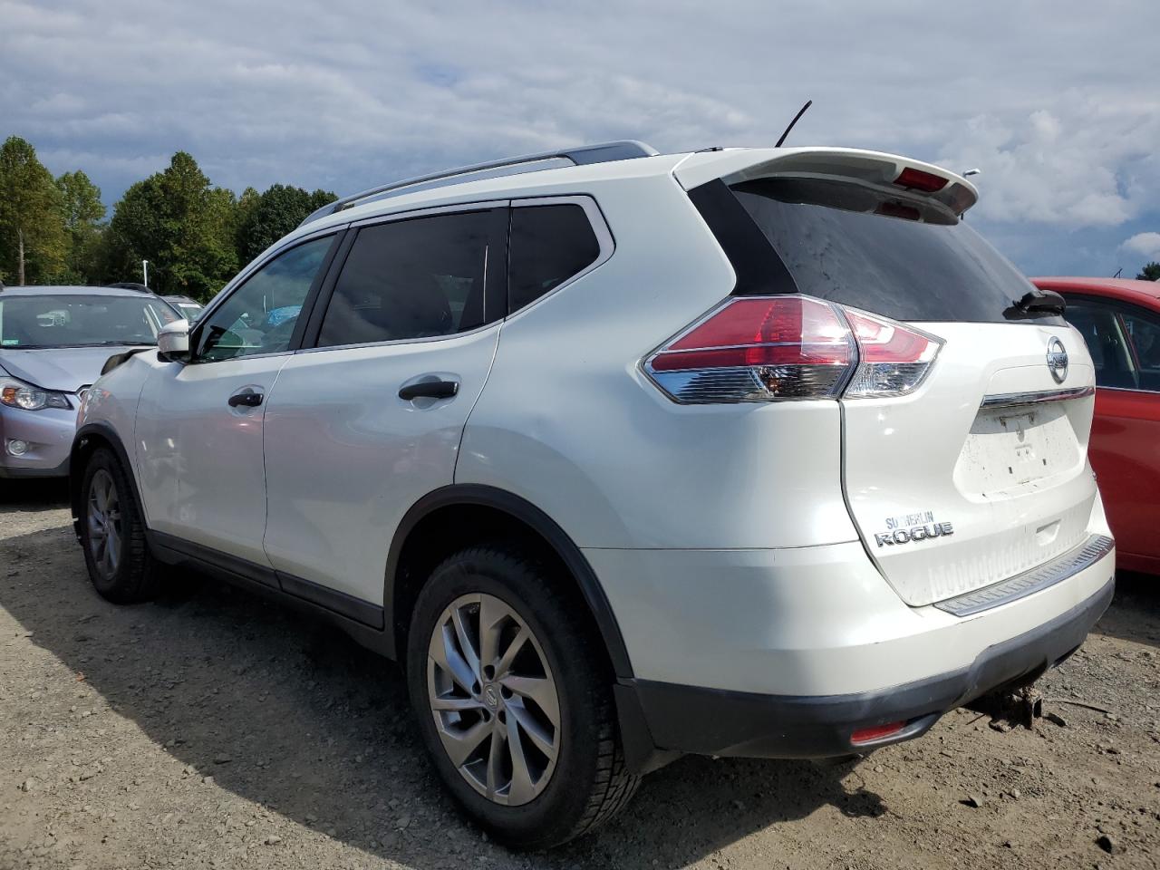 Image 2 of 2015 NISSAN ROGUE S 2015 with VIN 5N1AT2MT9FC887709