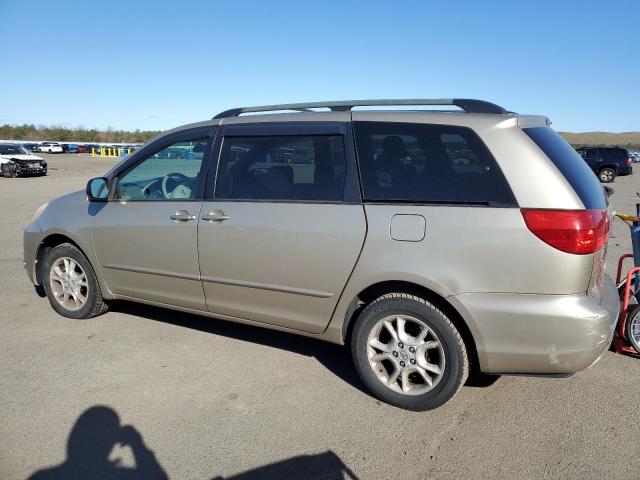 Image 2 of 2004 TOYOTA SIENNA LE 2004 with VIN 5TDBA23C04S010313