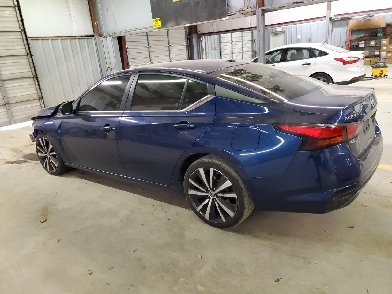 Image 2 of 2020 NISSAN ALTIMA SR 2020 with VIN 1N4BL4CV8LC196664