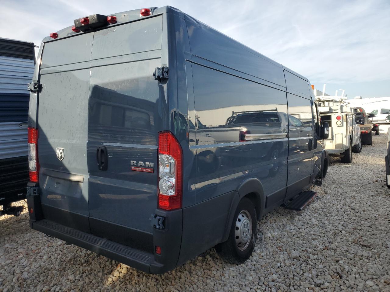 Изображение 3 2021 RAM PROMASTER 3500 3500 HIGH 2021 с VIN 3C6MRVJG4ME586321