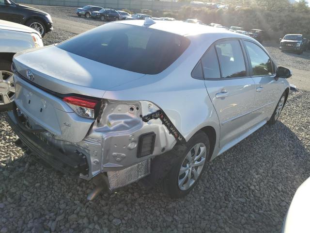 Obraz 3 z 2020 TOYOTA COROLLA LE 2020 z VIN 5YFEPRAE3LP111541