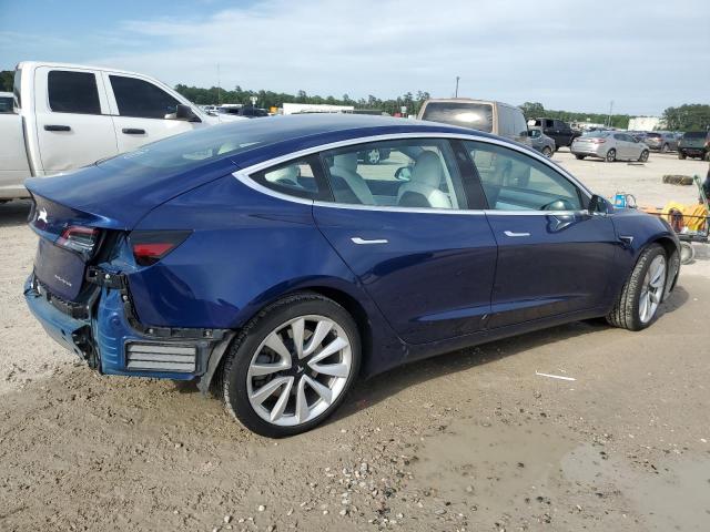 Obraz 3 z 2018 TESLA MODEL 3  2018 z VIN 5YJ3E1EB0JF135366
