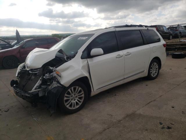 Obraz 1 z 2017 TOYOTA SIENNA XLE 2017 z VIN 5TDYZ3DC1HS866572