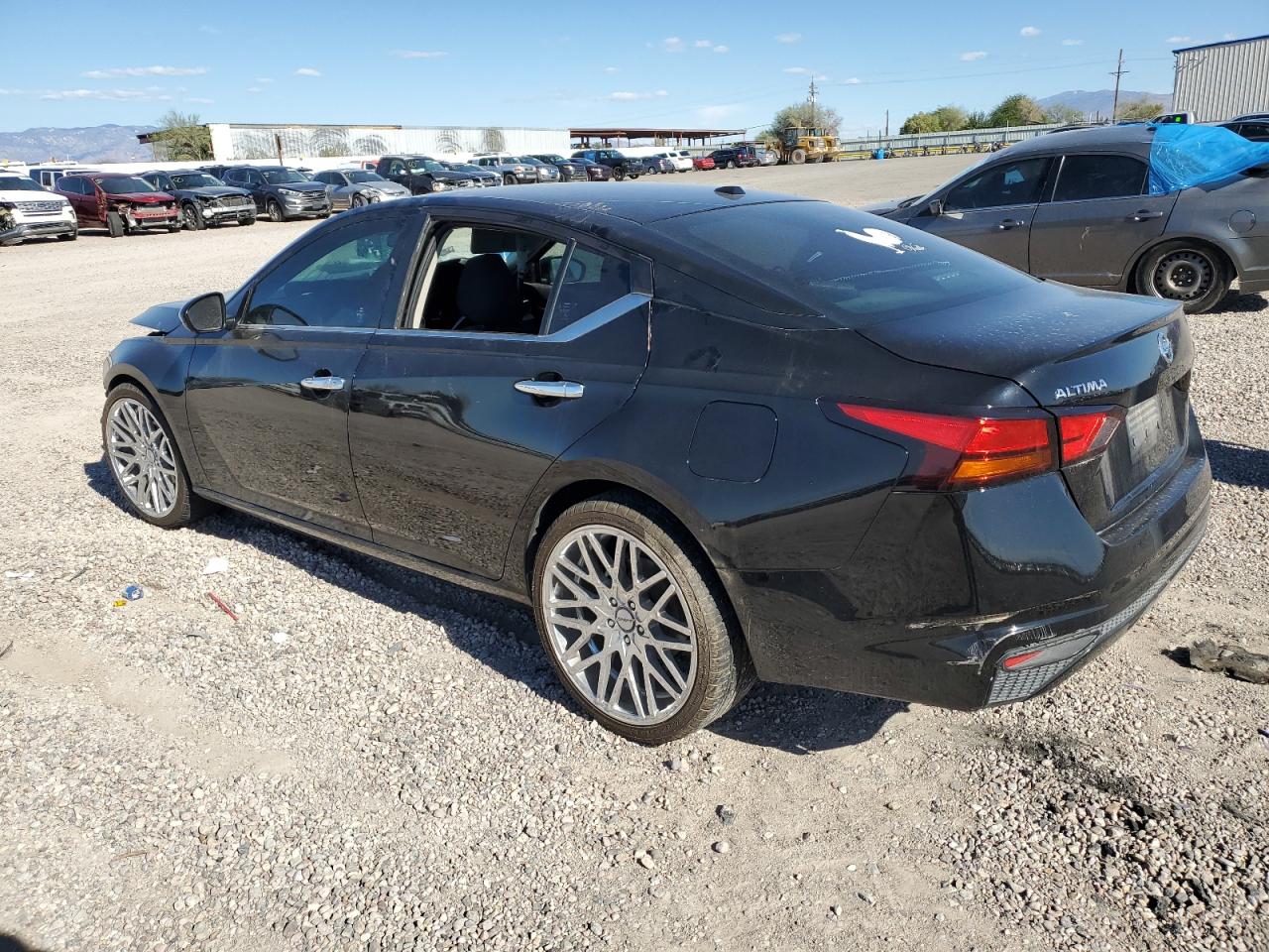 Obraz 2 z 2020 NISSAN ALTIMA S 2020 z VIN 1N4BL4BV3LC164853