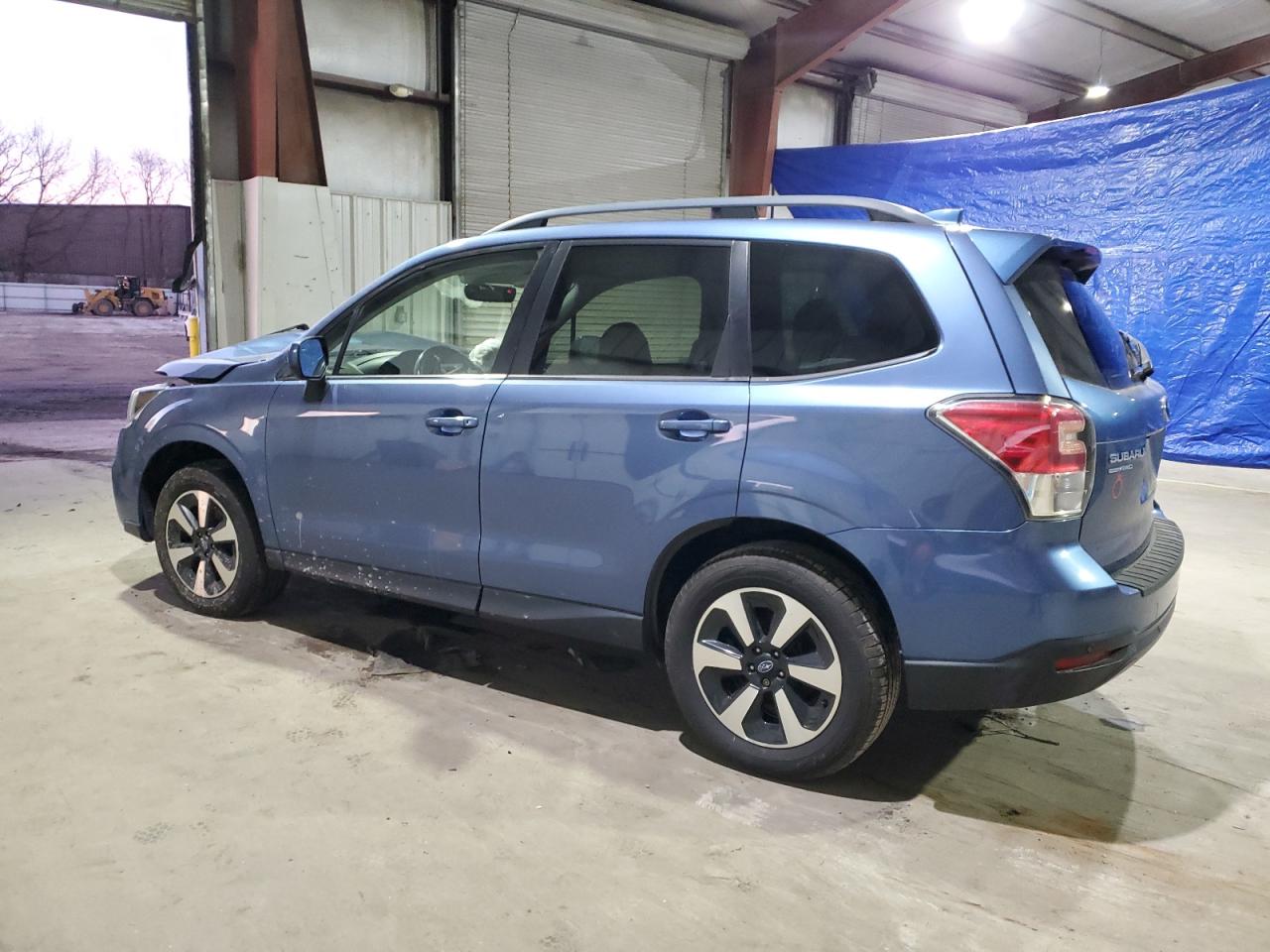Obraz 2 z 2017 SUBARU FORESTER 2.5I LIMITED 2017 z VIN JF2SJARC6HH422085