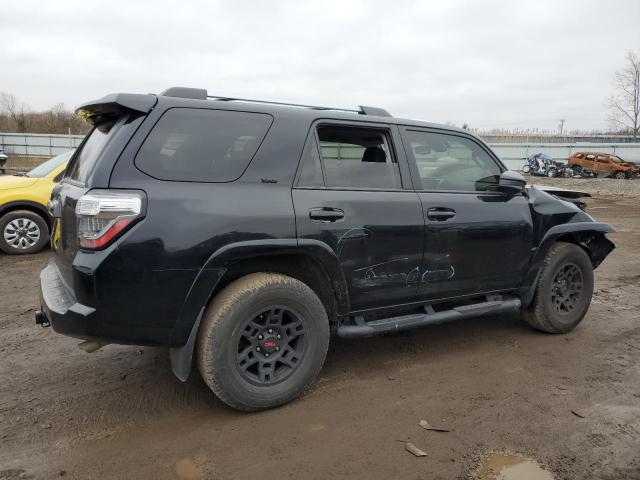 Obraz 3 z 2022 TOYOTA 4RUNNER SR5 2022 z VIN JTEEU5JRXN5275952