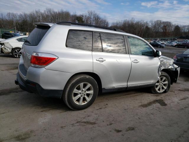 Obraz 3 z 2012 TOYOTA HIGHLANDER BASE 2012 z VIN 5TDBK3EH9CS110677