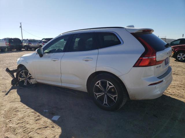 Image 2 of 2022 VOLVO XC60 B5 MOMENTUM 2022 with VIN YV4L12DK8N1024577